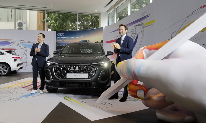 Audi Q3 và Q5 thế hệ mới chính thức ra mắt tại Việt Nam, với đầy đủ các biến thể SUV và Sportback